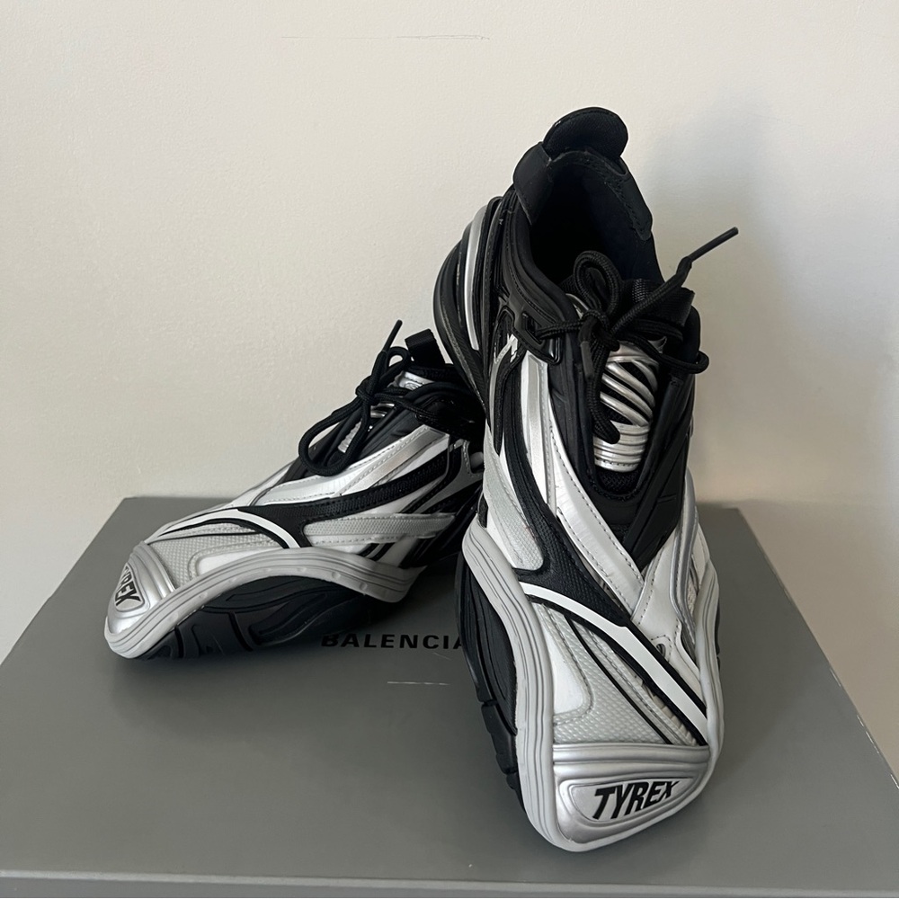 Balenciaga Tyrex black silver square toe sneakers - Picture 6 of 16